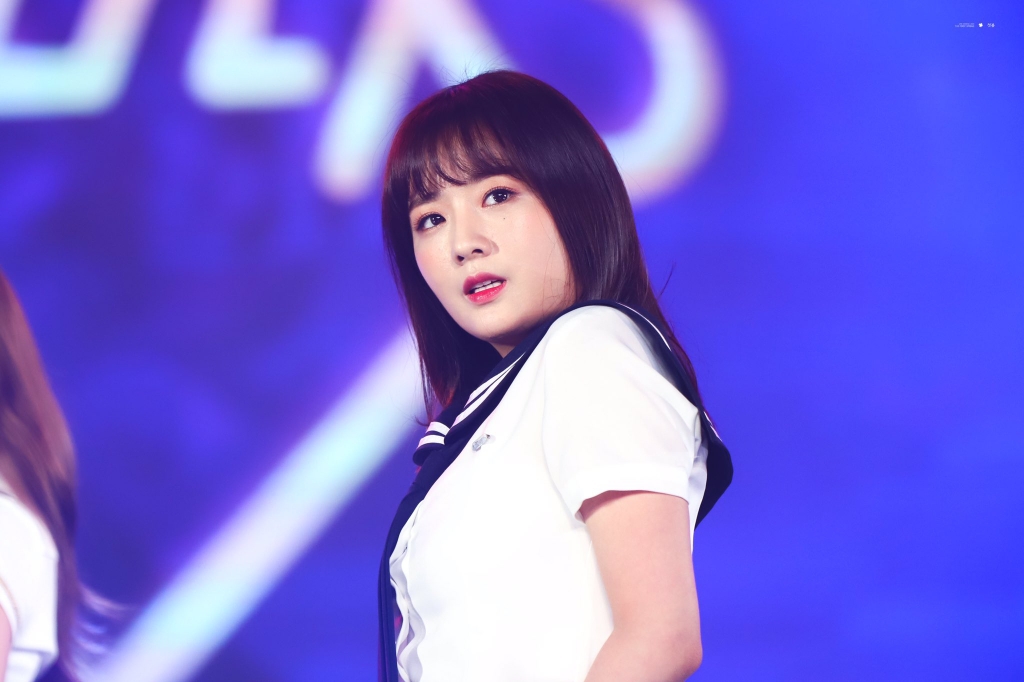 아침을 여는 에이핑크 윤보미 | 인스티즈