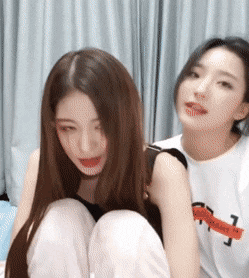 브이앱하는 프로미스나인 채영이 미모.gif | 인스티즈