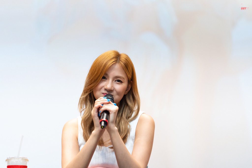 [에이핑크] 넷플릭스 멤버십 해지하고와서 하영이 | 인스티즈