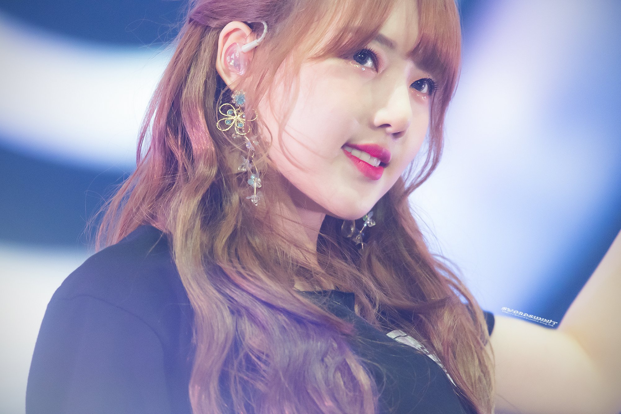 야심한 금요일 밤의 여자친구 예린이.jpgif | 인스티즈