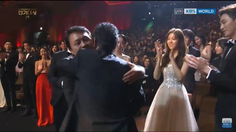 공동수상 받았어도 유일하게 욕안먹고 전부 납득가던 연기대상 | 인스티즈