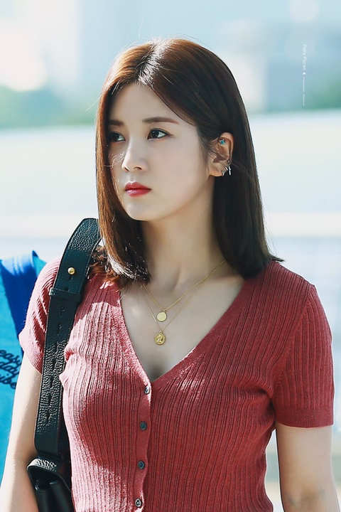 에이핑크 박초롱 공항에서.jpgif | 인스티즈