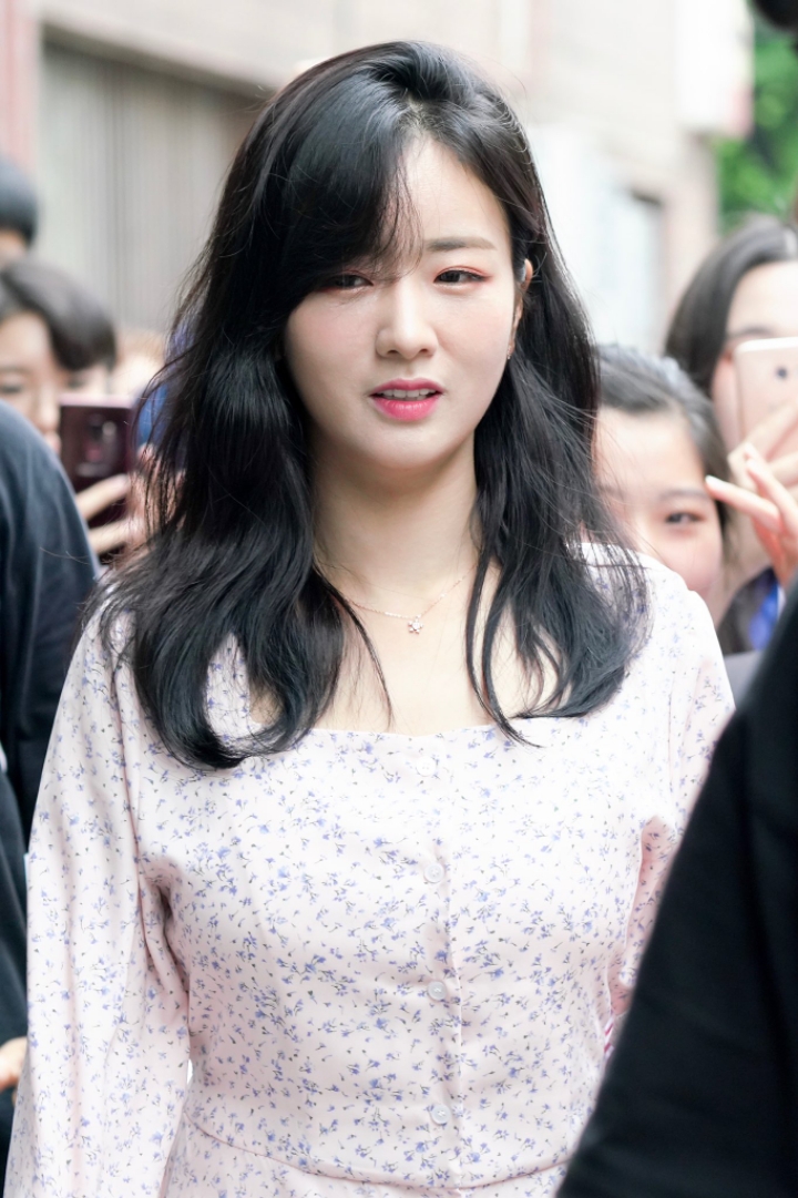 부모님 오픈하는 편의점에서 팬싸한 유투버.jpg | 인스티즈