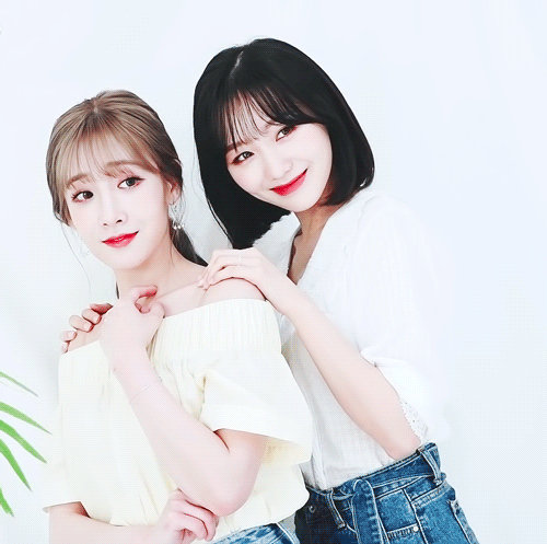 [러블리즈] 독일사는 친구에게 선물을 받아서 수정이 | 인스티즈