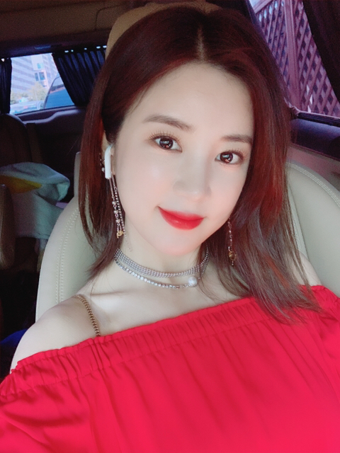 우리 이쁜 에이핑크초롱이 보고 가세요.jpg | 인스티즈