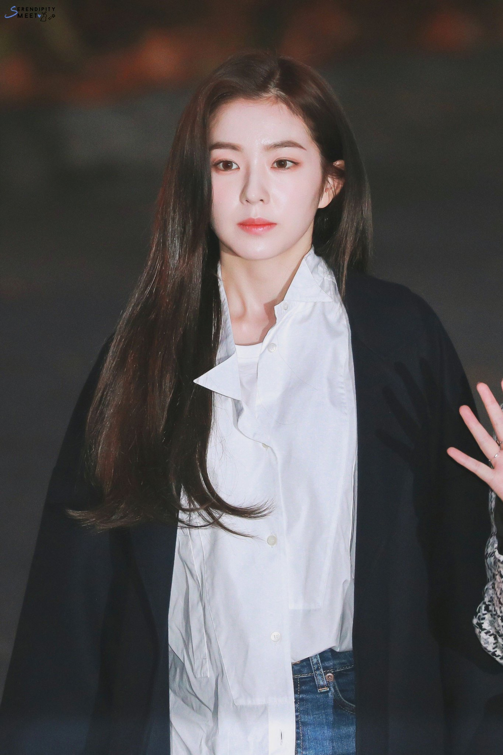 내기준 레전드 초겨울 어느날 잘생쁨 돋는 레드벨벳 아이린 뮤뱅 출근길 | 인스티즈