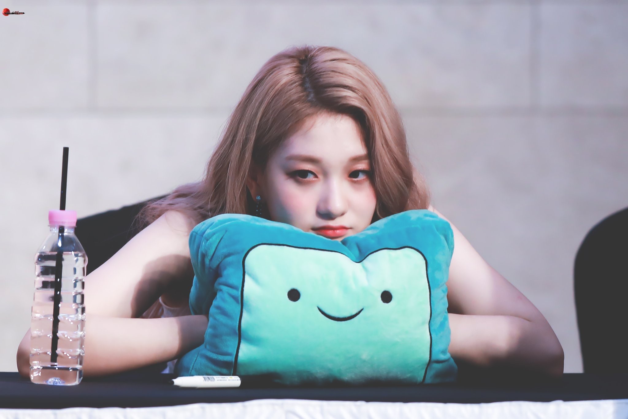 데뷔 300일기념 프로미스나인 이서연 | 인스티즈