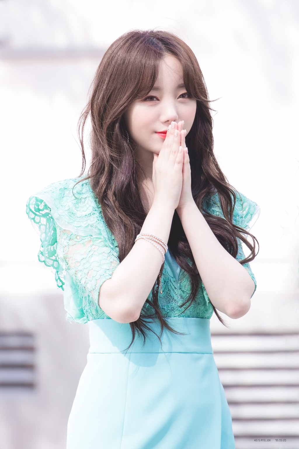 [러블리즈] 친구들이 회 먹으러 가자고 하길래 케이 | 인스티즈