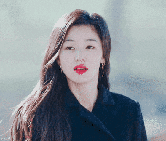 아이돌 데뷔만하면 다 쉽게 센터되는 줄 아는듯한 사람들 | 인스티즈