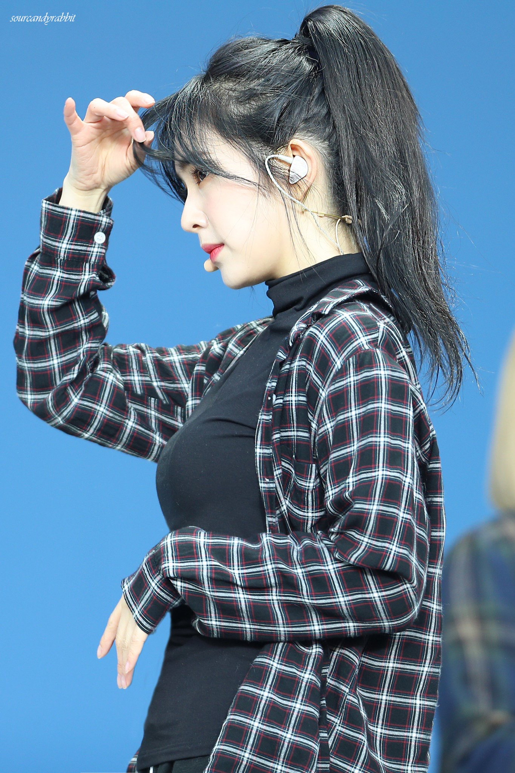 취향저격인 레드벨벳 아이린 목폴라 입었을때.jpg | 인스티즈