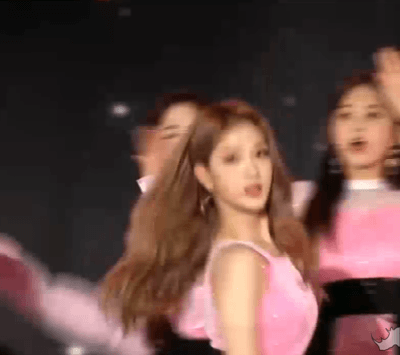 2018 MAMA 프로미스나인 LOVE BOMB.GIF | 인스티즈