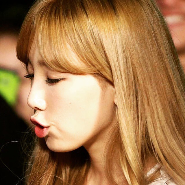 스마트폰이 생긴 12년 이래로 모아왔던 소녀시대 태연 사진 1 .jpg | 인스티즈