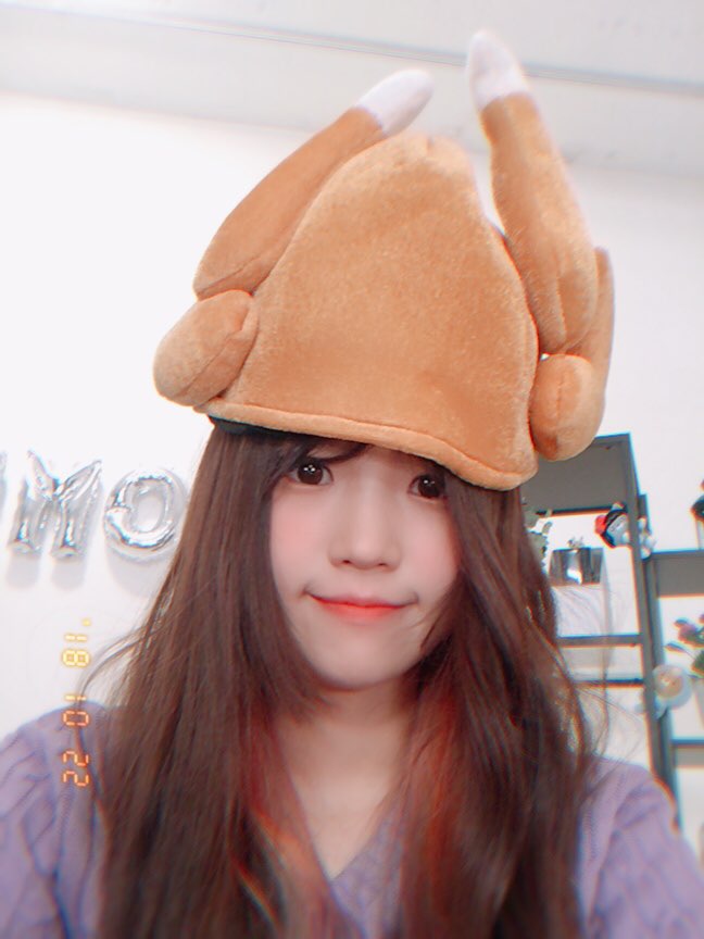 프로미스나인 가짜막내 송하영 | 인스티즈