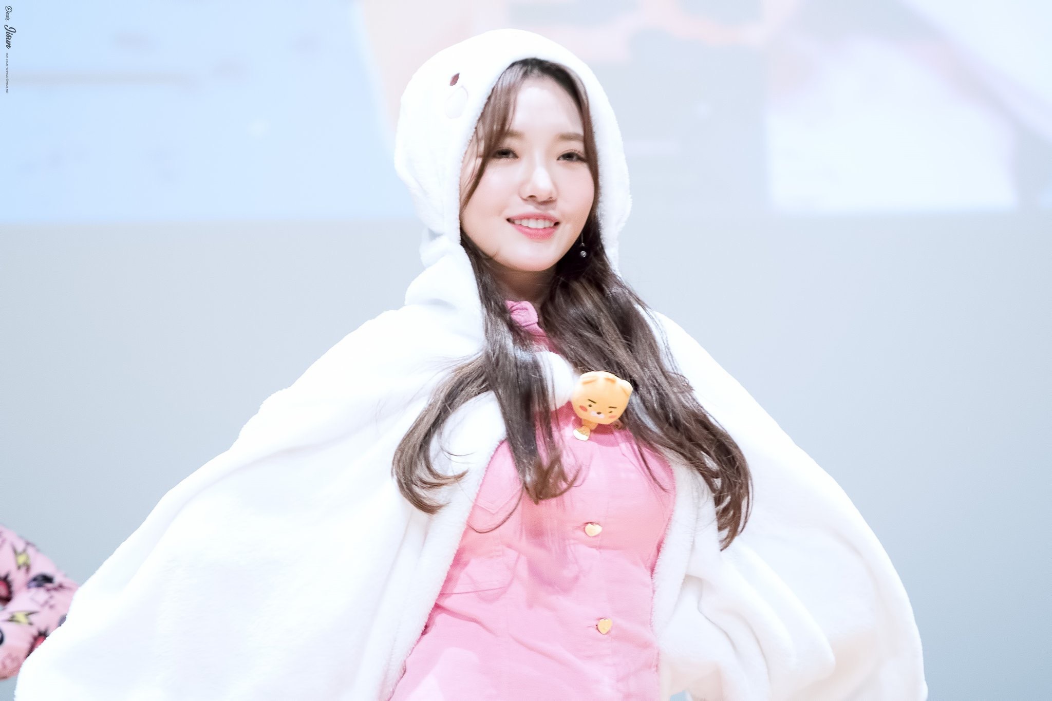 매력적인 눈빛 프로미스나인 노지선 | 인스티즈