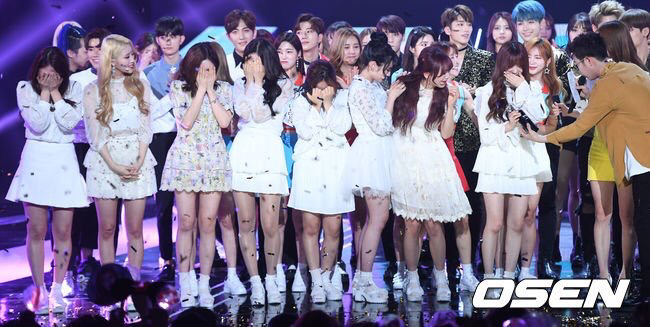 러블리즈 데뷔 4주년 | 인스티즈