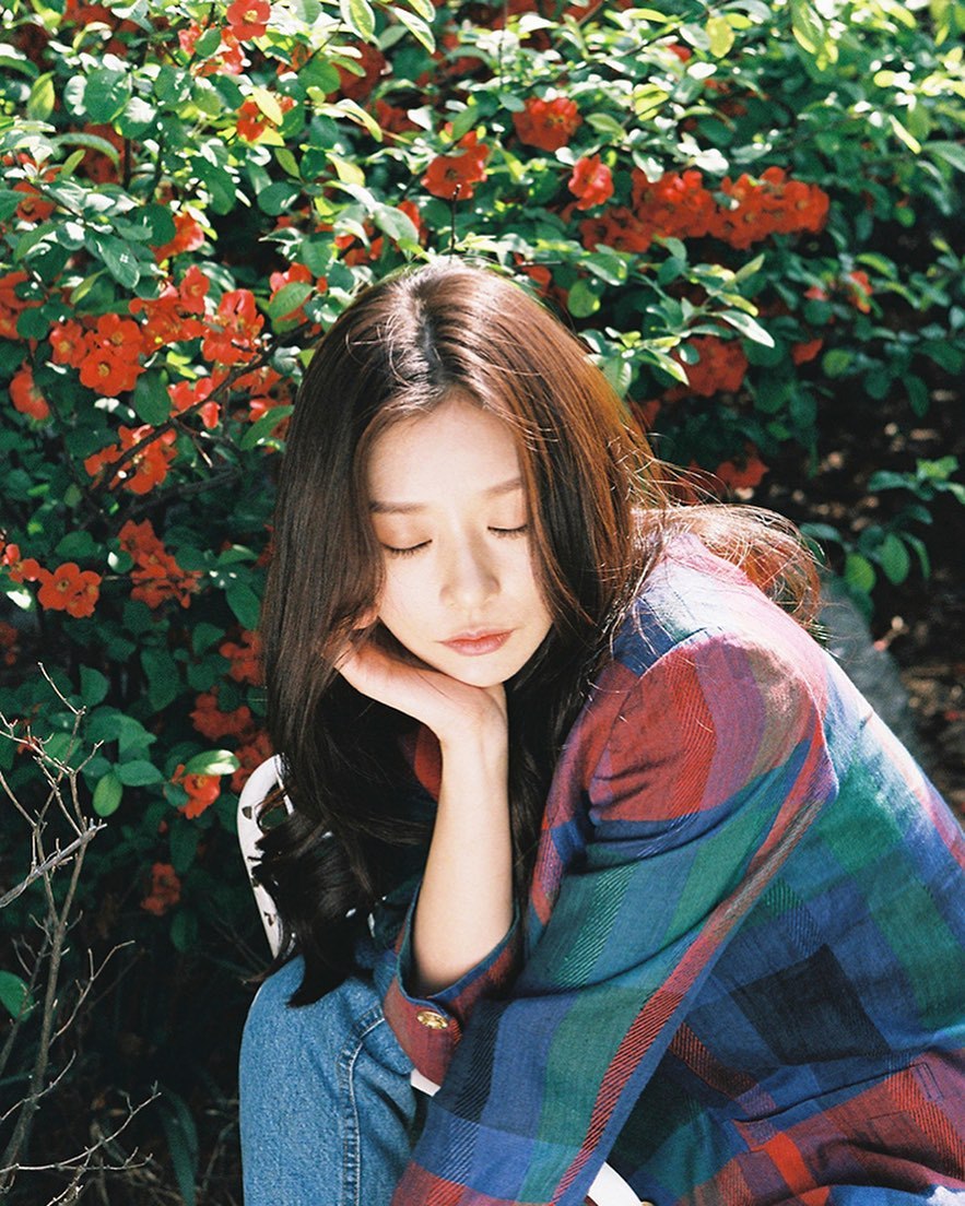 배우 이주빈 프로필 사진.jpg | 인스티즈