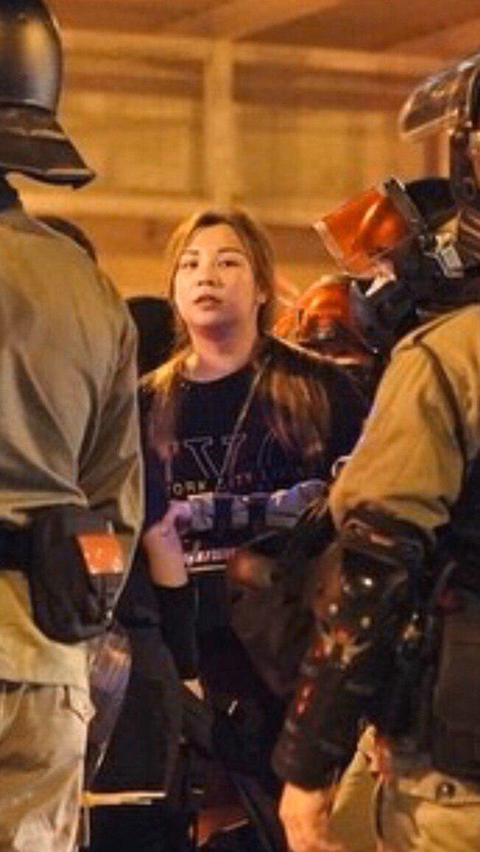 홍콩에서 공안에 체포된 폭도들이라는데..jpg | 인스티즈