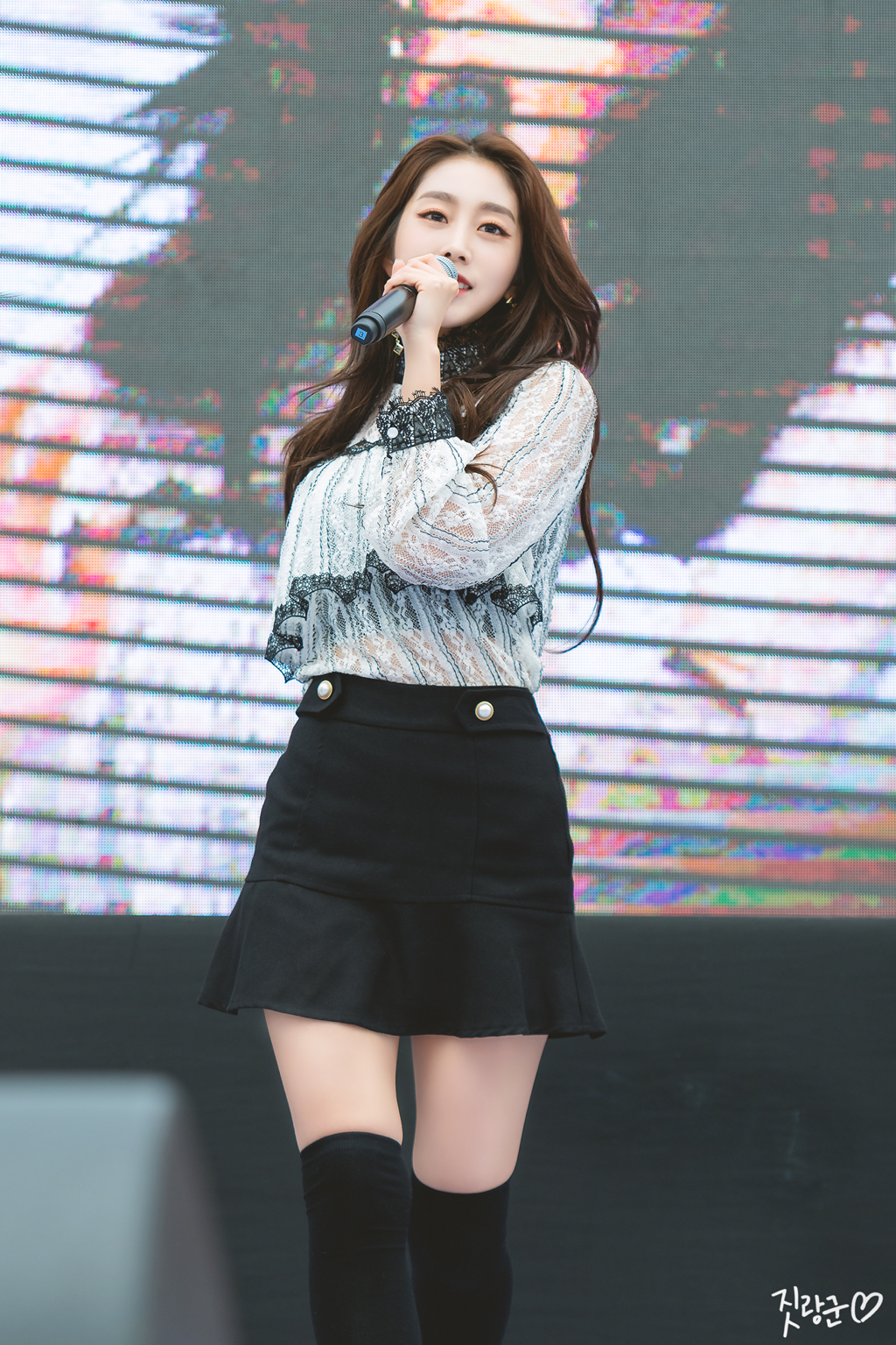 [러블리즈] 생일날엔 무료나눔이라서 지수 | 인스티즈