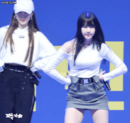 은근히 미인인 듯한 여자친구 예린이.gif | 인스티즈