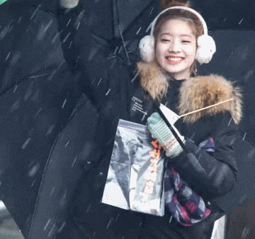 오열하는 다현.gif | 인스티즈