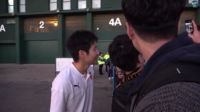 이강인 팬서비스.jpg | 인스티즈