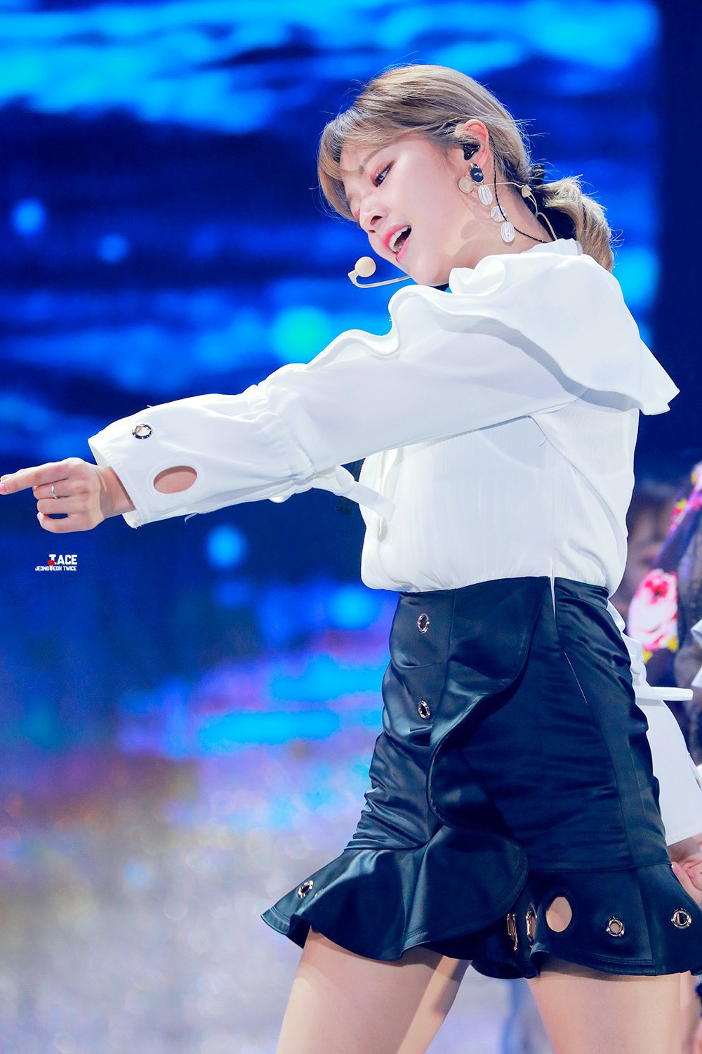 머리묶은 정연이.jpg | 인스티즈