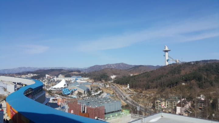 아래에 너무 멋진 사진이 있어서 저도 아무 사진 올려봄 (정말 아무 사진 주의) | 인스티즈
