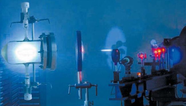 생명의 씨앗이라 불리는 지구보다 더 오래된 운석.jpg | 인스티즈