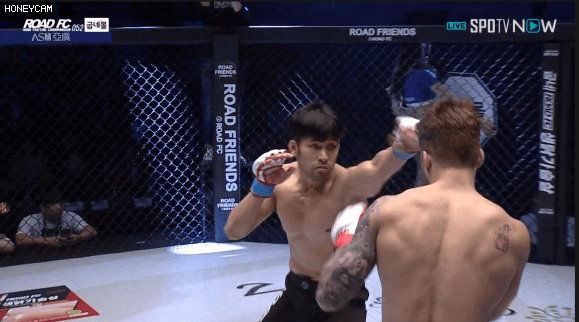 디씨에서 싸움 제일 잘하는 사람 ㄷㄷ gif | 인스티즈