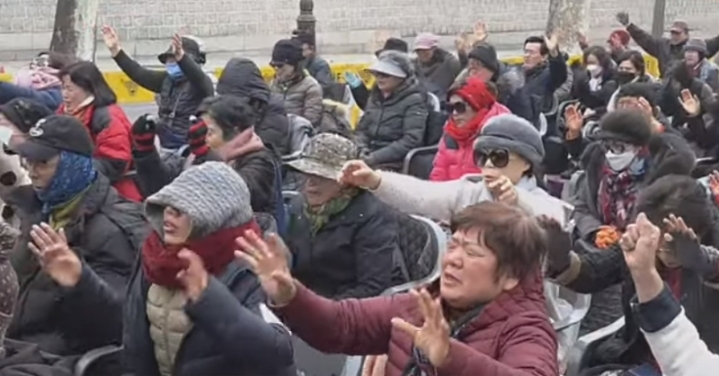 이 와중에 극우집회"이래저래 죽을 거면, 나가서 죽을란다” 전광훈"내일 더 많이 나와야” | 인스티즈