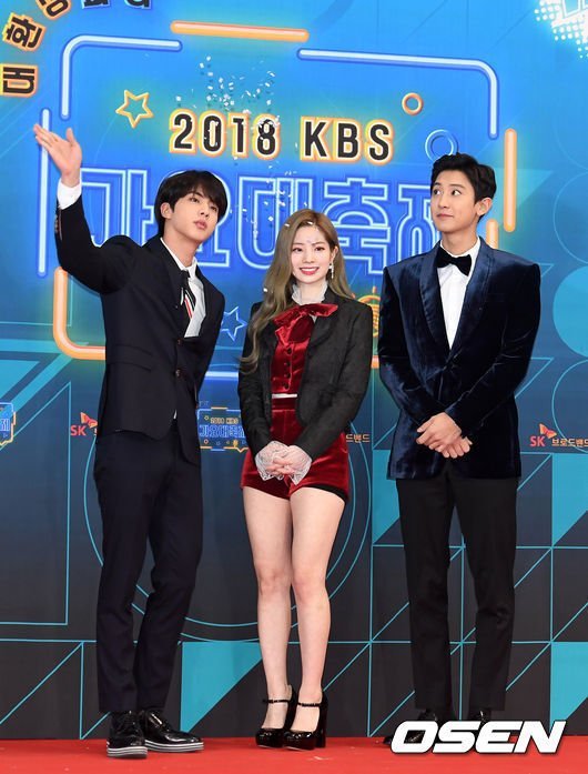 지금 시작하는 KBS 가요대축제 MC 근황 | 인스티즈