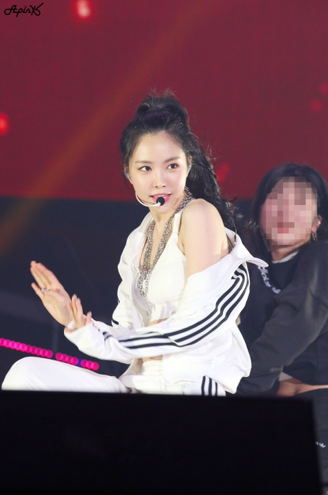 아디다스는 손나은.jpg | 인스티즈