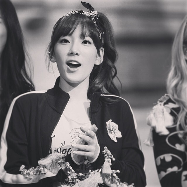 스마트폰이 생긴 12년 이래로 모아왔던 소녀시대 태연 사진 1 .jpg | 인스티즈