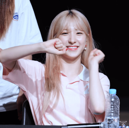 우주소녀 은서 금발 vs 흑발.jpgif | 인스티즈