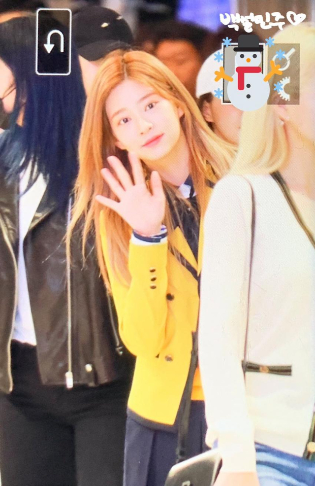 아이즈원) 교복입고 공항가는 사람이 어딨냐ㅋㅋㅋㅋ | 인스티즈