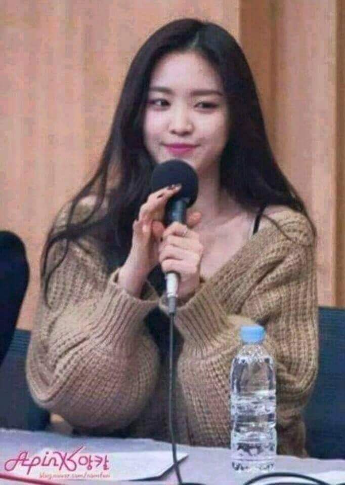 손나은이 입은 니트가 예뻐서 샀는데.. | 인스티즈