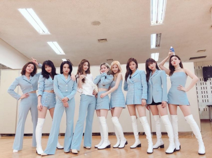 팬들이 자랑스러워 할만한 트와이스가 데뷔 4년동안 이뤄낸 기록들 | 인스티즈