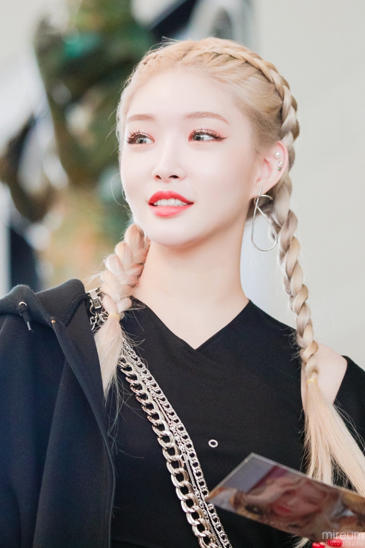 양갈래 머리한 아이오아이 멤버 모음 .jpg | 인스티즈