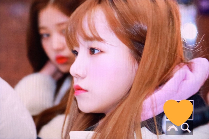 아이즈원) 김포공항 일본으로 출국하는 조유리 | 인스티즈