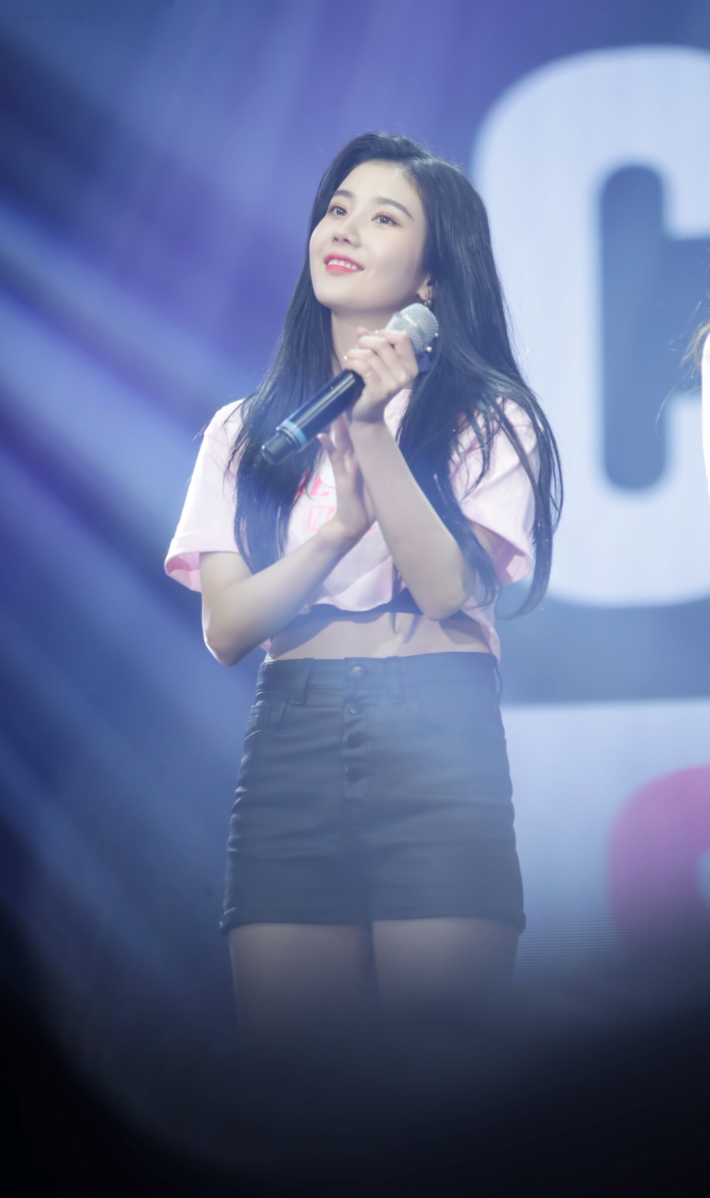 [아이즈원] 아직 크리스마스 계획은 크게 없어서 권은비 | 인스티즈