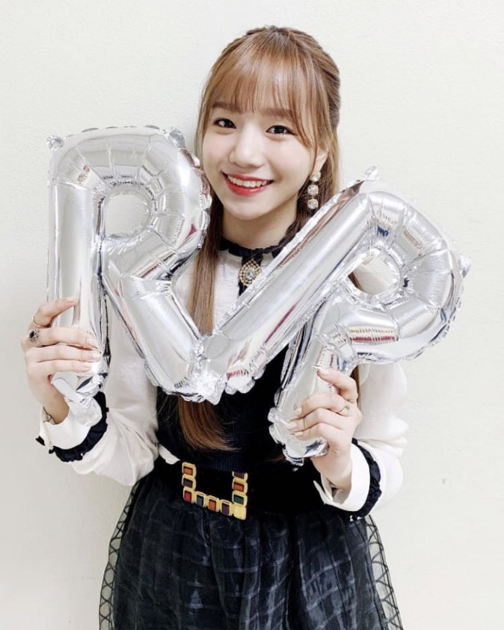 이 새벽에 조유리.jpgif | 인스티즈