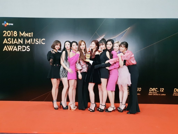보기만 해도 따뜻해지는"핫팩그룹"트와이스 | 인스티즈
