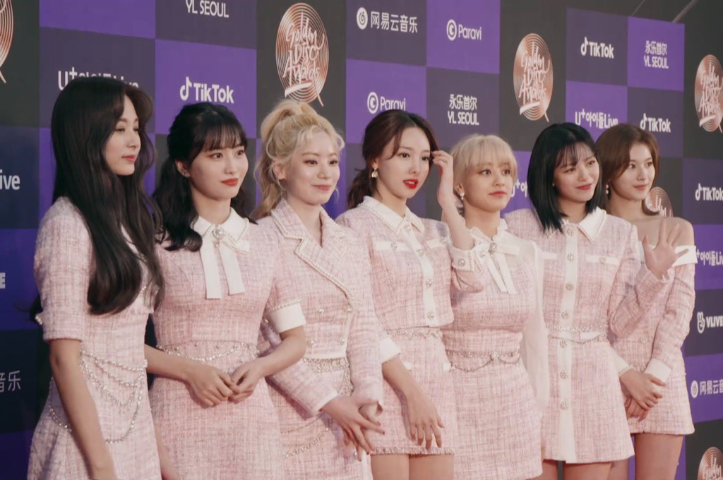 200105 GDA 트둥이 7인 ㅜㅡ feat.챙이 몸살인듯.... | 인스티즈