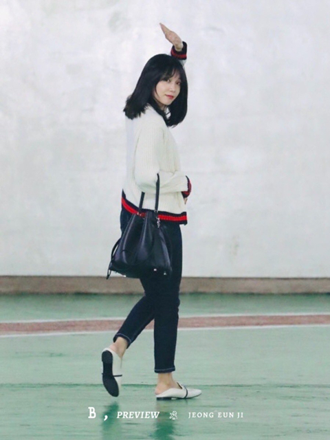 가디건 입은 믕DJ 에이핑크 정은지.jpg | 인스티즈