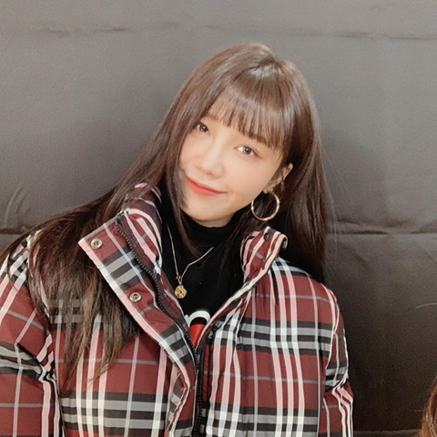 많은 팬들이 앞머리 있는 모습을 좋아하는 에이핑크 정은지.jpg | 인스티즈