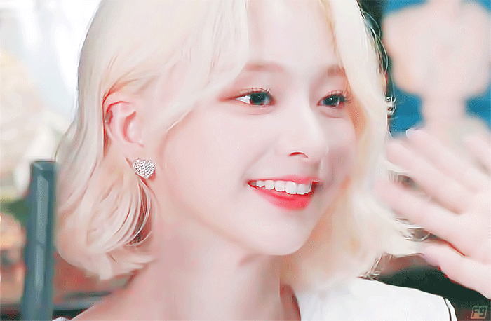 이 친구는 이나경이라는 아이입니다.jpgif | 인스티즈