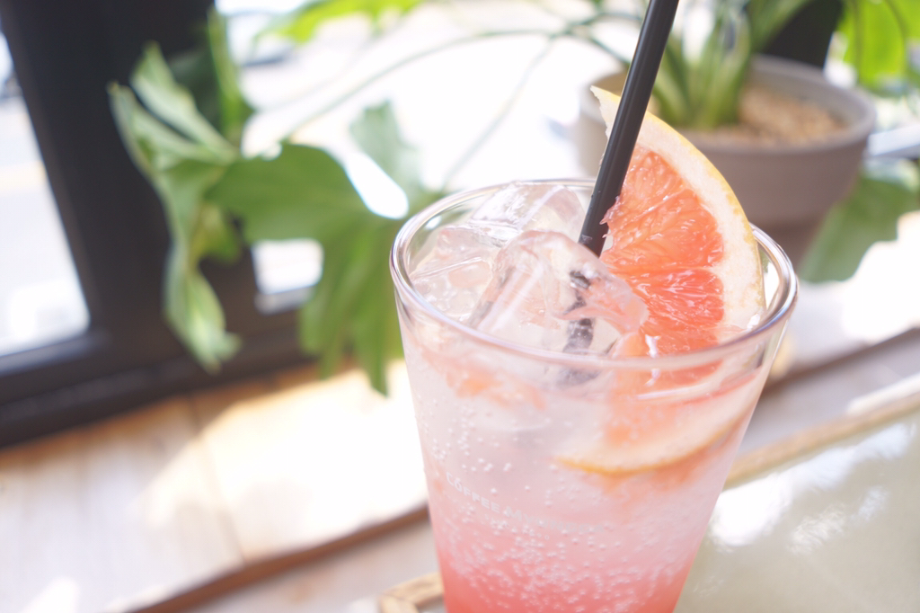 [에이핑크] 자몽 에이드 마셔서 하영이 | 인스티즈