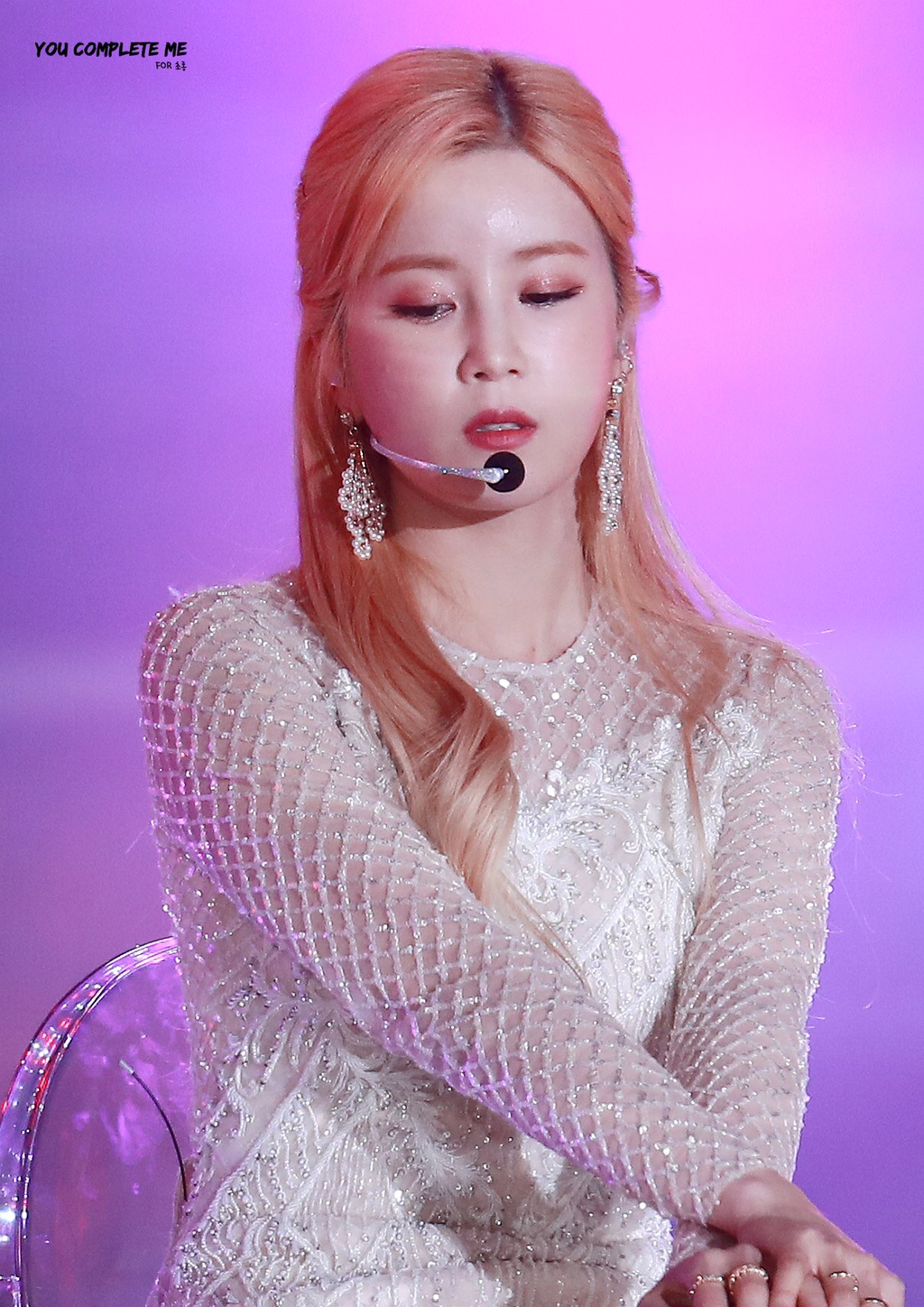 [에이핑크] 여유로운 생일을 보내고 있어서 박초롱 | 인스티즈