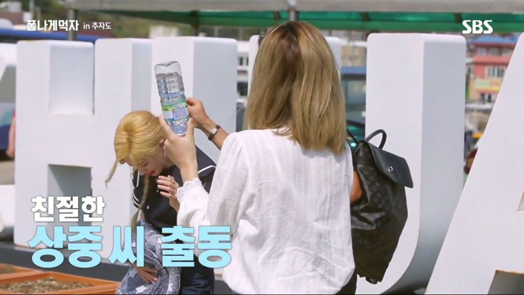 한국 예능 출연한 트와이스 정연X다현.jpg | 인스티즈