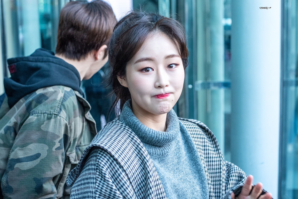 [러블리즈] 퇴근하고 인형뽑기 하러갈까해서 베이비소울 | 인스티즈